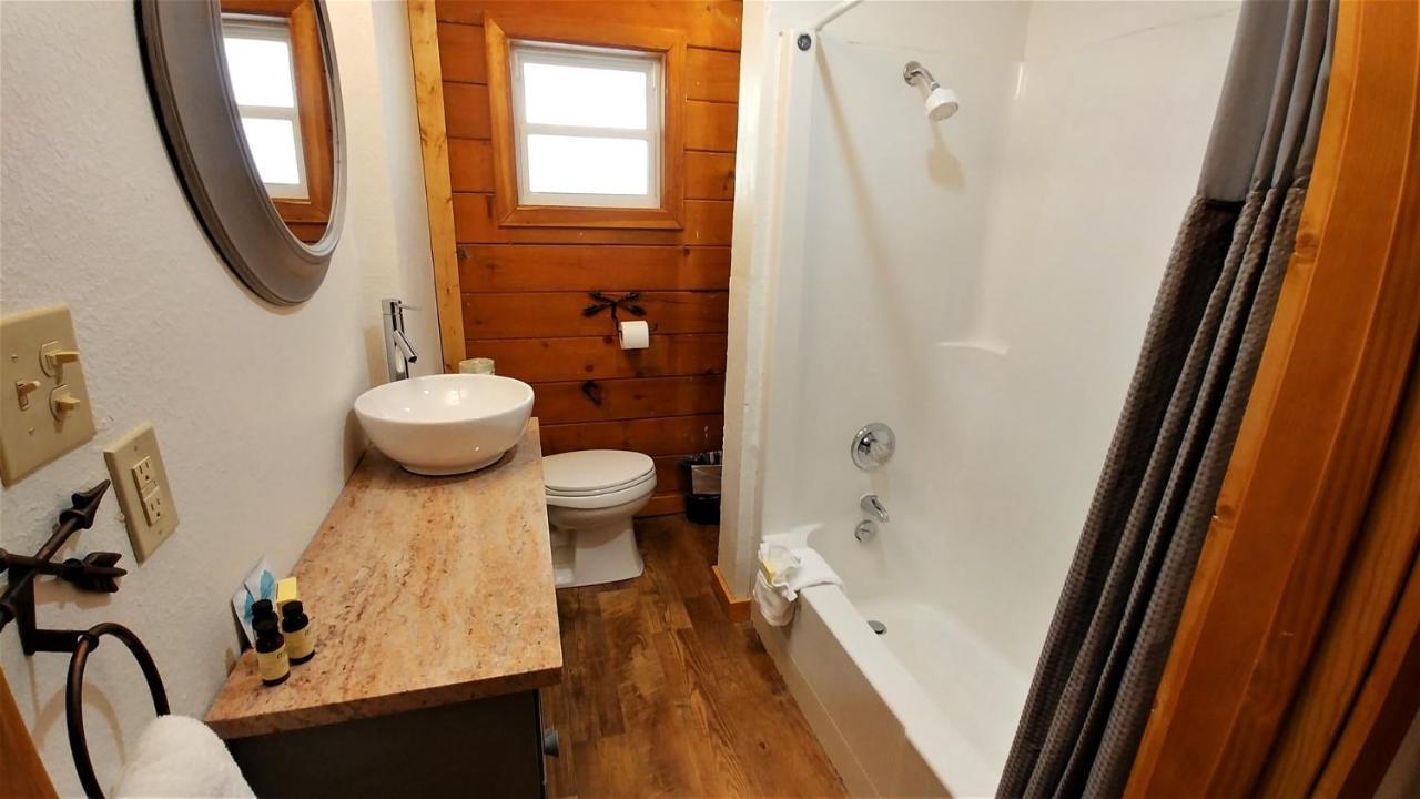 Bearfoot Bungalow Red River Εξωτερικό φωτογραφία
