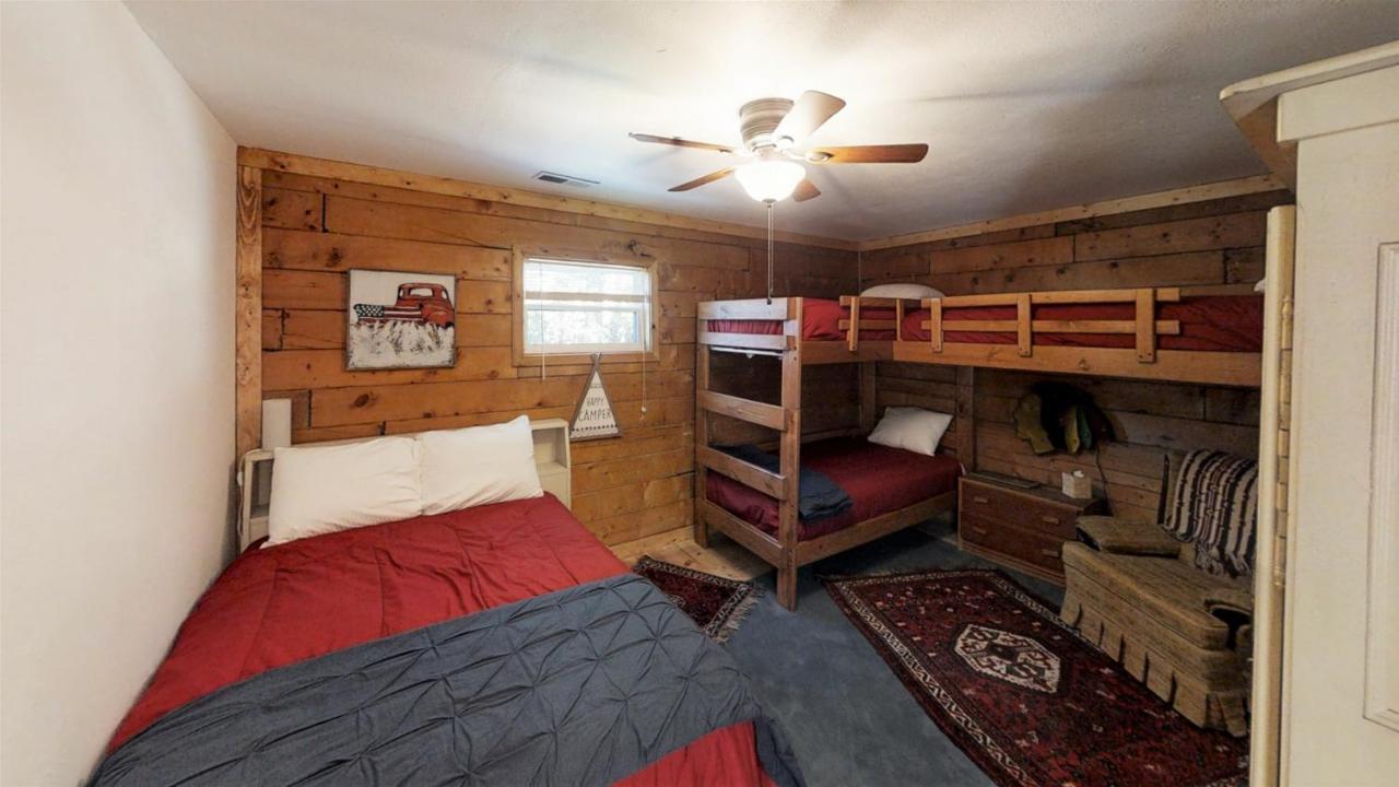Bearfoot Bungalow Red River Εξωτερικό φωτογραφία